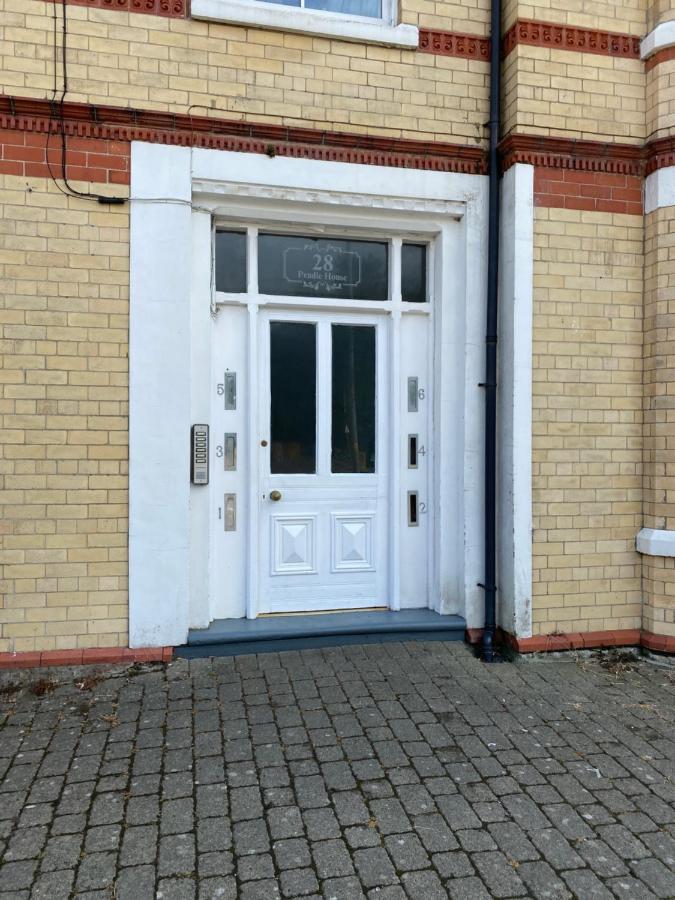Pendle House - Apartment 3 Colwyn Bay Exterior foto